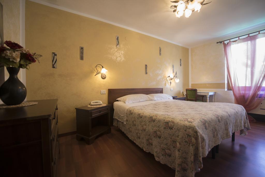 Cuccaro Club - Val Di Vara E Cinque Terre Rocchetta di Vara Extérieur photo